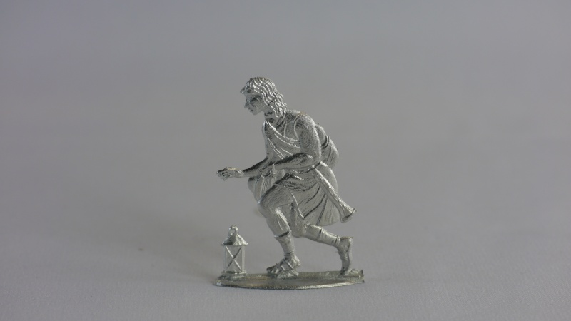 Hirt, niederkniend, beidseitig graviert, Gesamthöhe=45mm