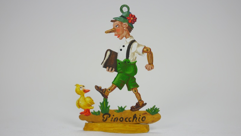 Pinocchio, beidseitig graviert, Höhe ca. 60mm