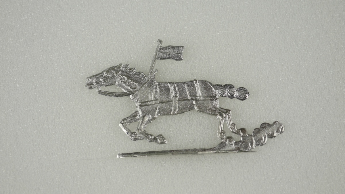 Handpferd, Galopp, mit Fähnchen